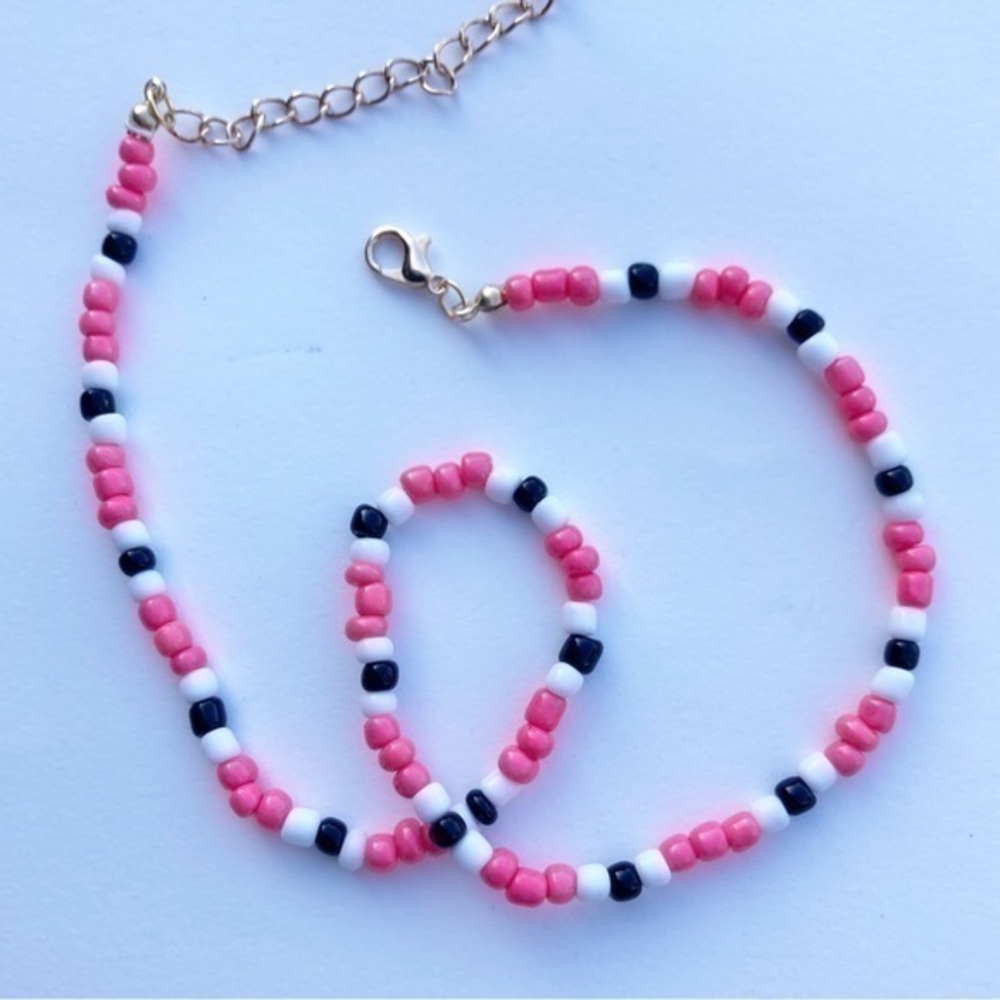 🍒 5/$25 🍒 Handmade Beaded Necklace | G4